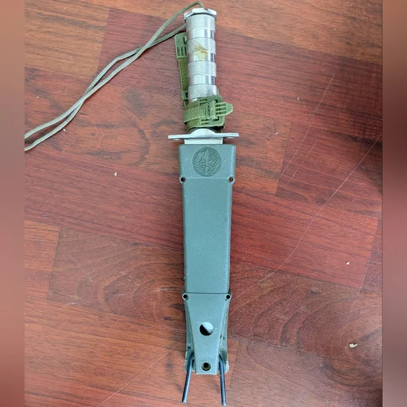 Gerber Black Tactical Machete + Rambo Style Blade - Picture 7 of 7